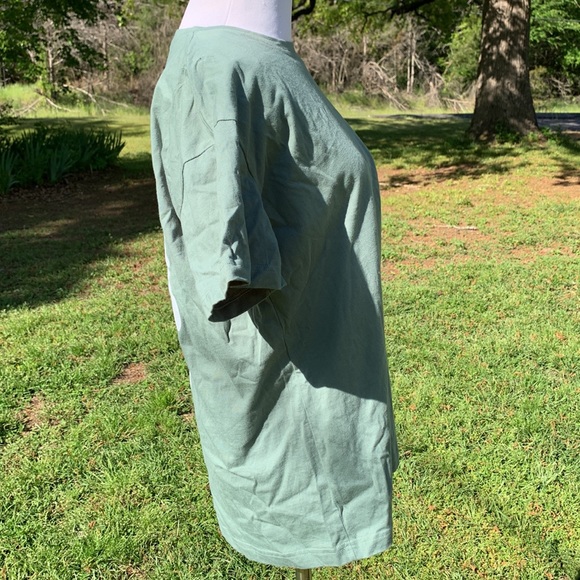 NWOT Have A Good Day Soft Comfy Positive Graphic Tee Size Small with Flowers - Picture 5 of 9